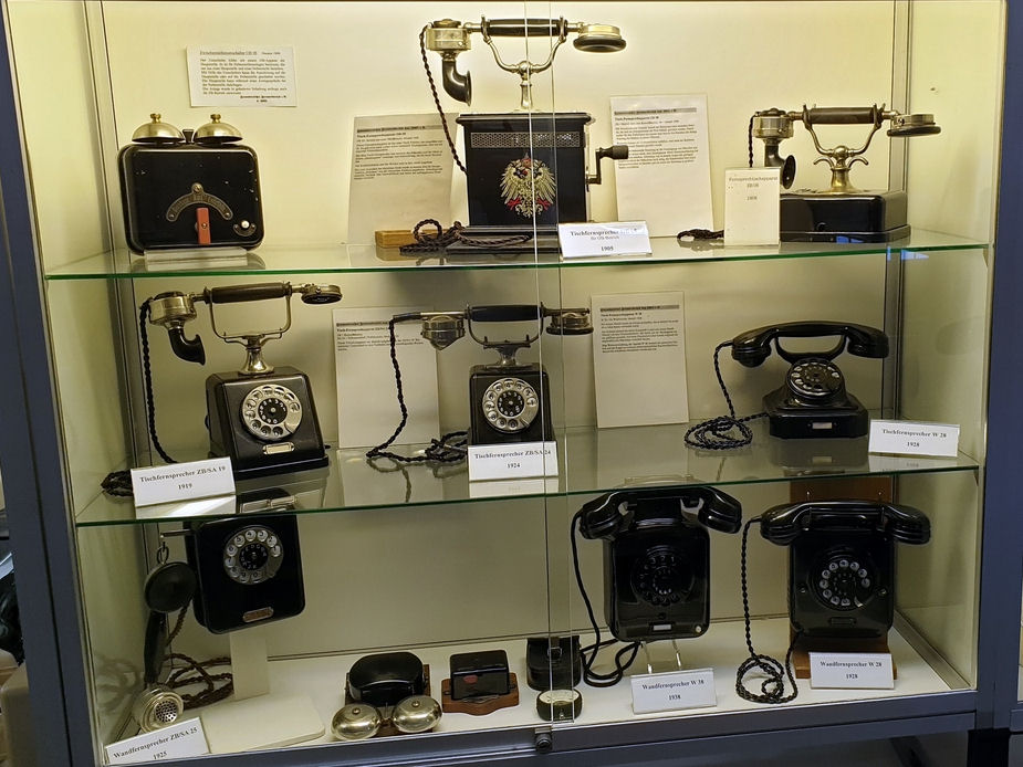 Historische Telefone